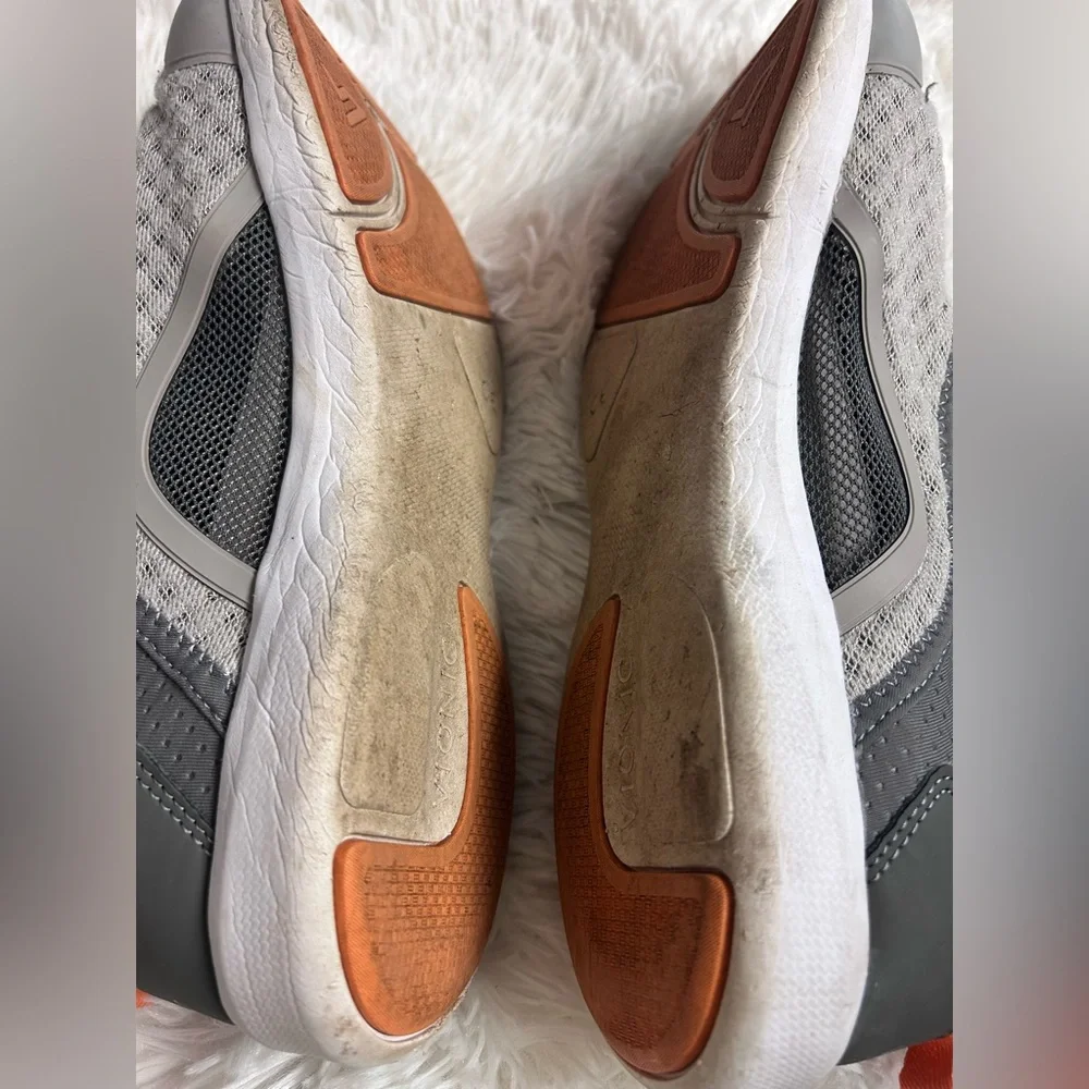 Vionic Yvonne Gray Orange Slip-On Athletic Sneakers Shoes Women US 10